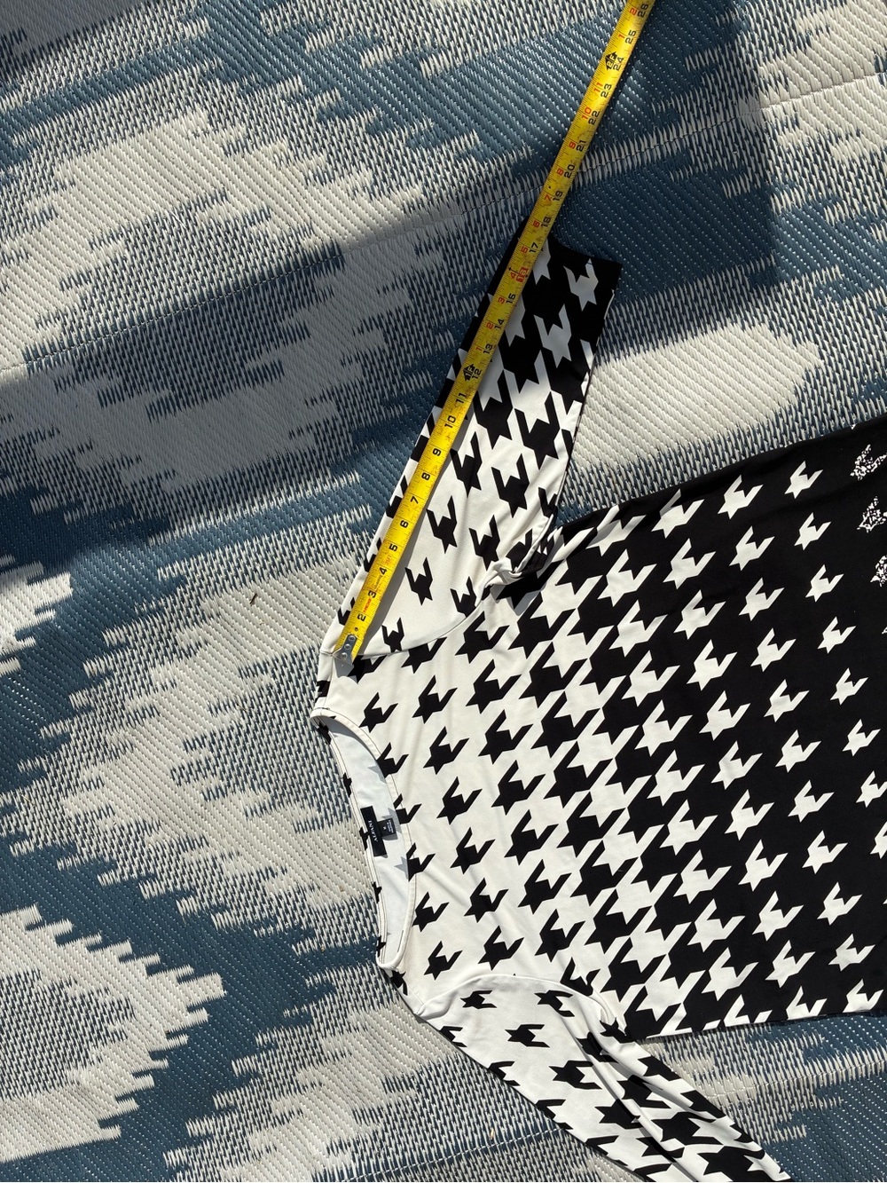Alfani Classic Houndstooth Long-Sleeve Tunic Dress. M - Picture 4 of 8